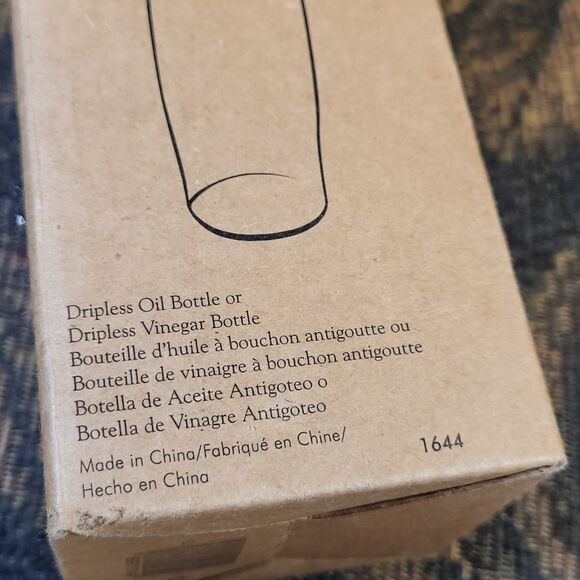 Pampered Chef Dripless Oil or Vinegar Replacement Glass Bottle- NIP - Picture 2 of 4